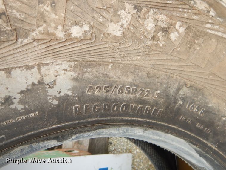 image for item FC9816 (5) tires