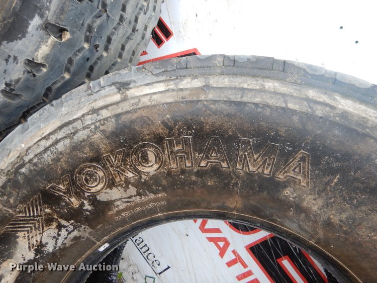 image for item FC9816 (5) tires