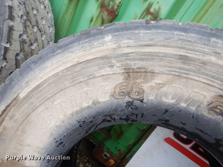 image for item FC9816 (5) tires