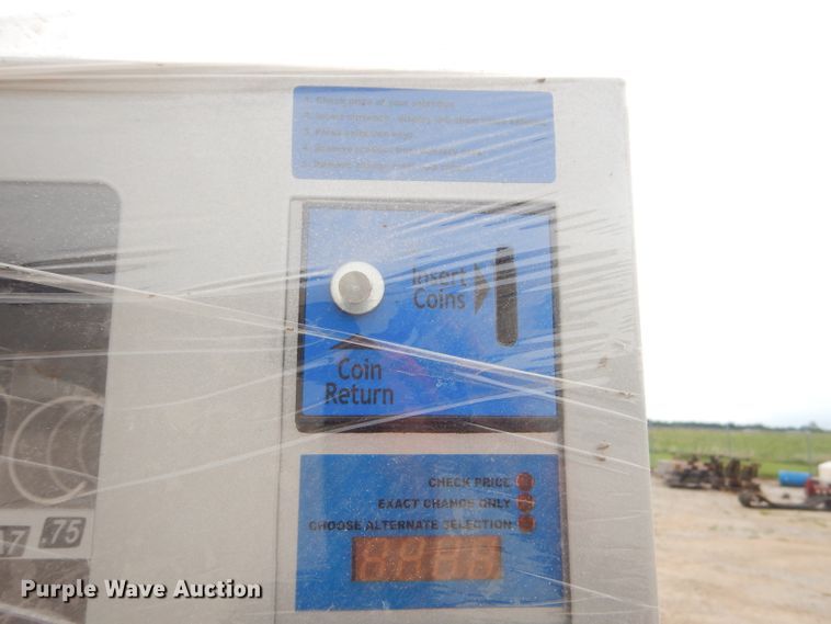 image for item FC9817 Vending machine