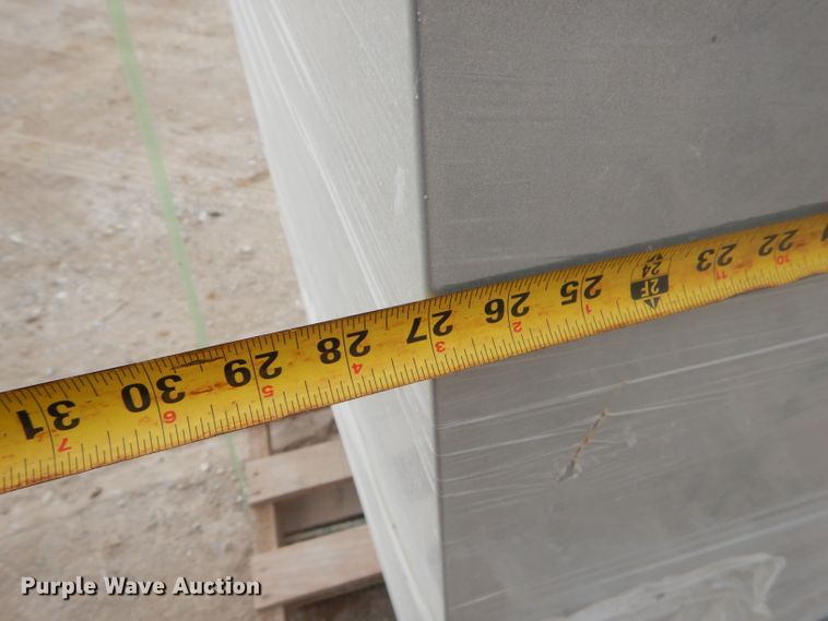 image for item FC9817 Vending machine