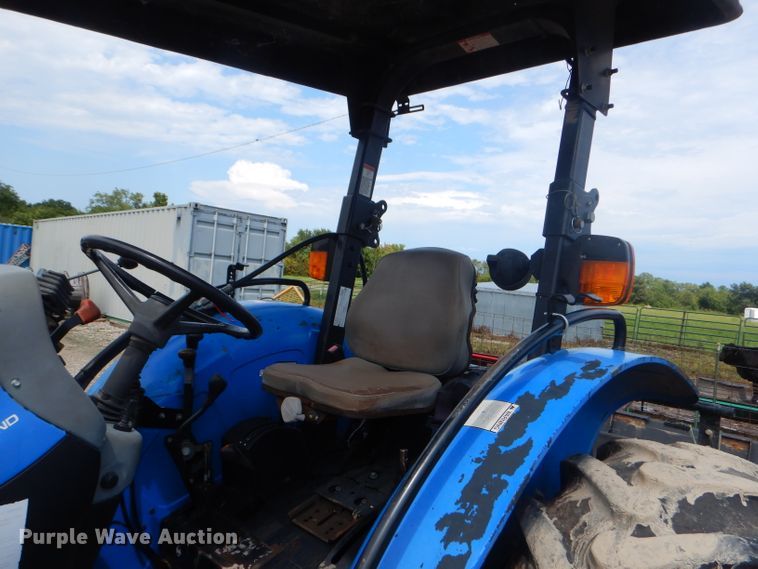 image for item FC9820 New Holland TN70 tractor