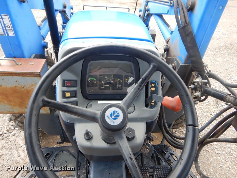 image for item FC9820 New Holland TN70 tractor