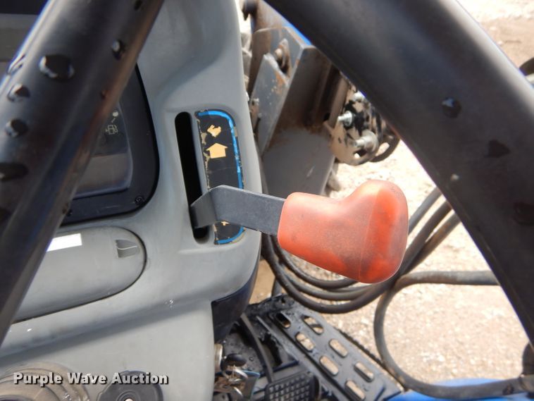 image for item FC9820 New Holland TN70 tractor