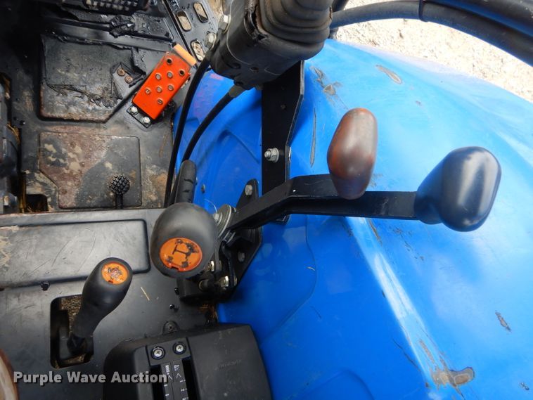 image for item FC9820 New Holland TN70 tractor