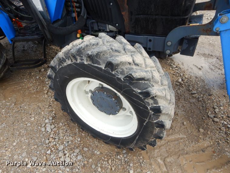 image for item FC9820 New Holland TN70 tractor