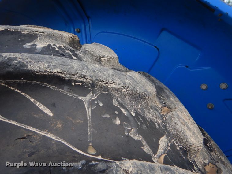 image for item FC9820 New Holland TN70 tractor