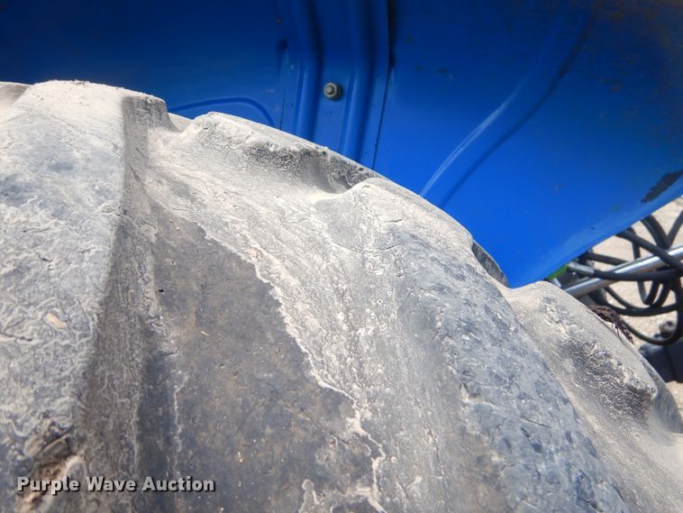 image for item FC9820 New Holland TN70 tractor