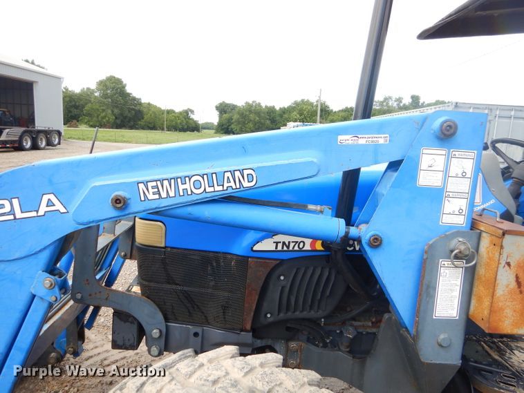 image for item FC9820 New Holland TN70 tractor
