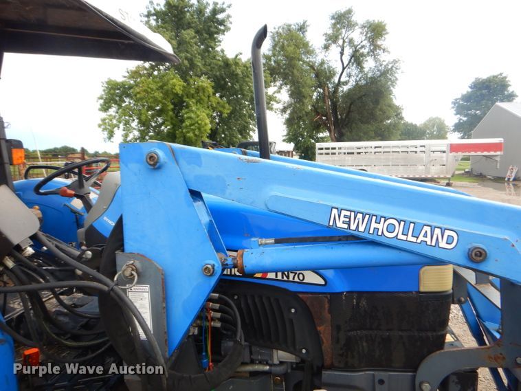 image for item FC9820 New Holland TN70 tractor