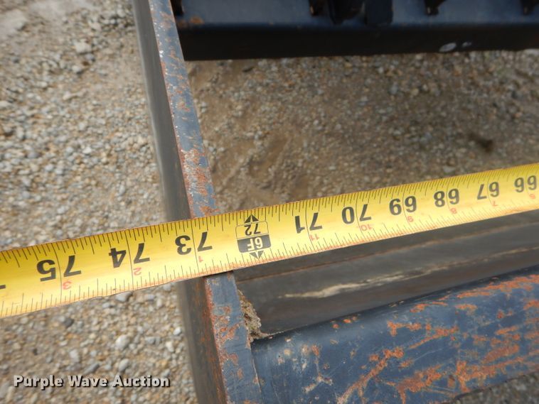 image for item FC9820 New Holland TN70 tractor