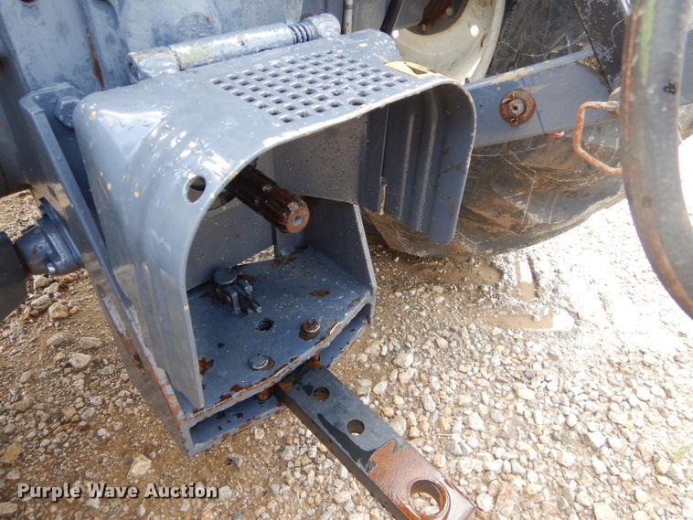 image for item FC9820 New Holland TN70 tractor