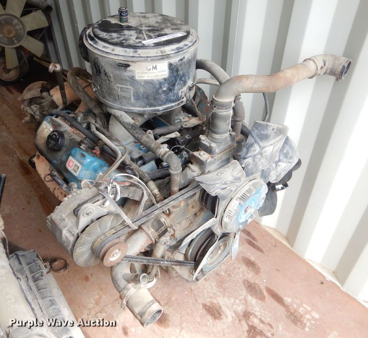 image for item FC9821 Detroit Diesel 8.2L eight cylinder diesel engine