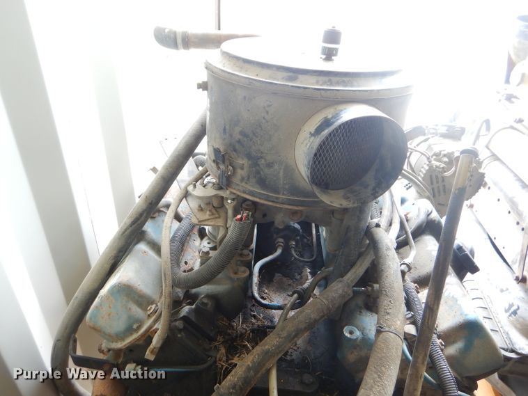 image for item FC9821 Detroit Diesel 8.2L eight cylinder diesel engine