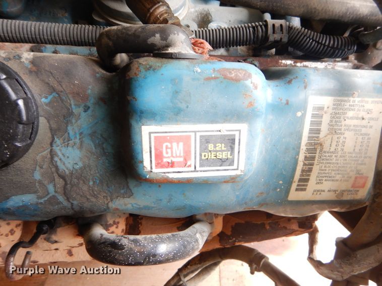 image for item FC9821 Detroit Diesel 8.2L eight cylinder diesel engine