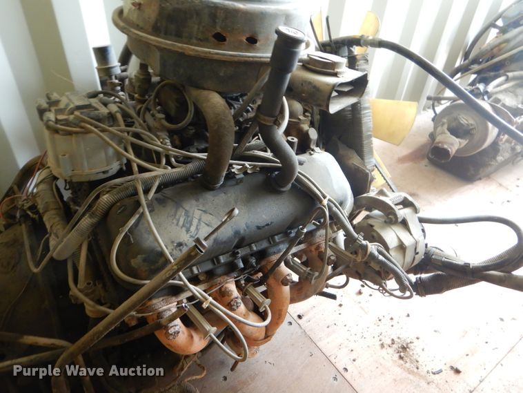 image for item FC9822 Chevrolet 454 C.I.D. eight cylinder gas engine