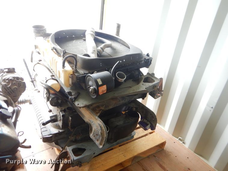 image for item FC9822 Chevrolet 454 C.I.D. eight cylinder gas engine