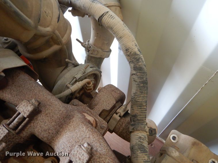 image for item FC9823 Cummins 5.9L six cylinder diesel engine