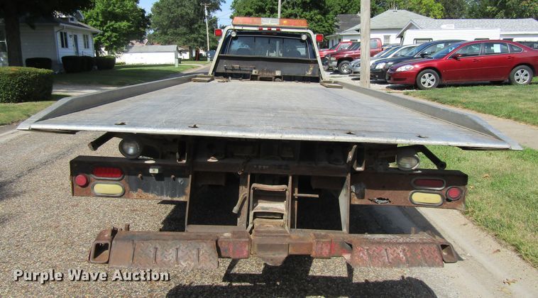 image for item FD9258 1992 Ford F450 Super Duty rollback truck