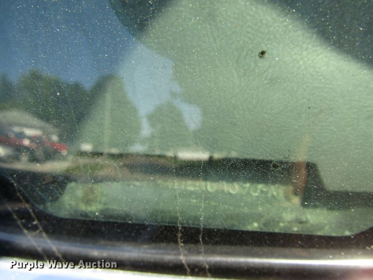 image for item FD9258 1992 Ford F450 Super Duty rollback truck