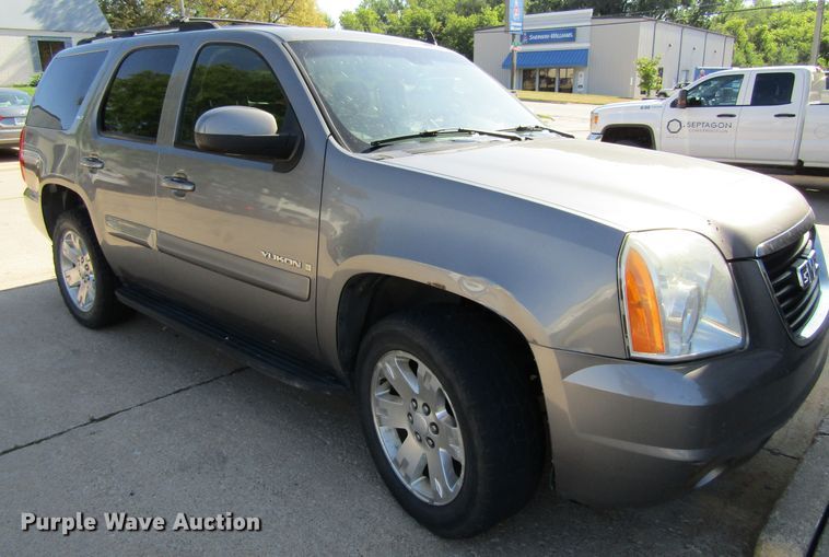 image for item FD9260 2007 GMC Yukon SUV