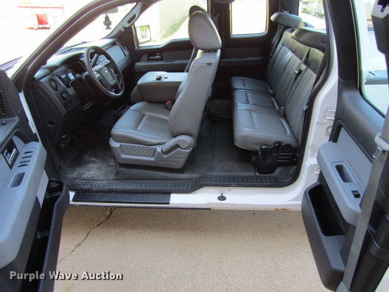 image for item FD9261 2013 Ford F150 SuperCab pickup truck