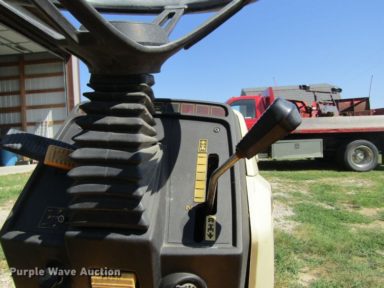 image for item FD9268 Cub Cadet 2084 143-733-100 lawn mower