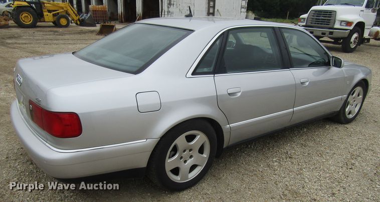 image for item FD9276 2003 Audi A8