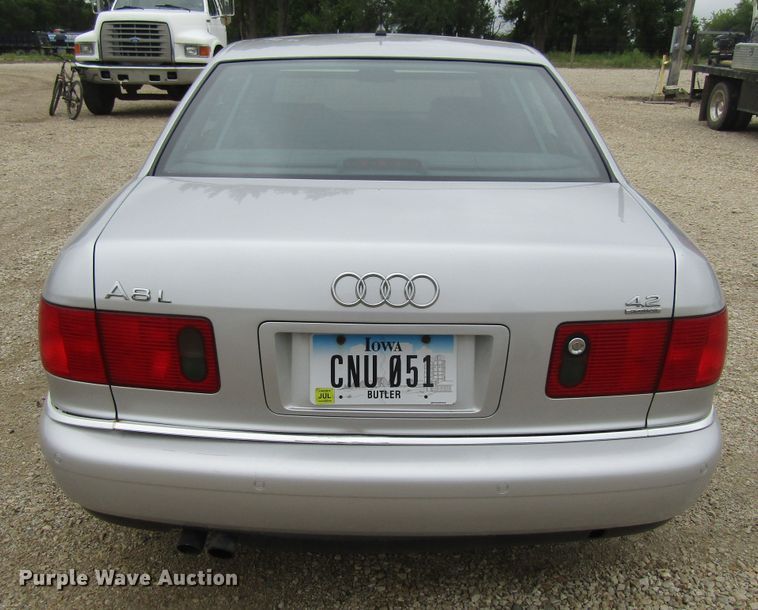 image for item FD9276 2003 Audi A8