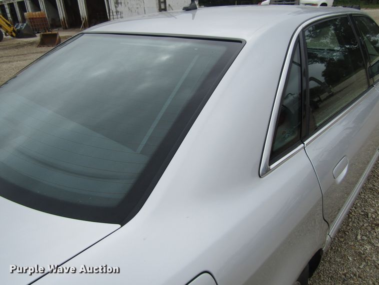 image for item FD9276 2003 Audi A8