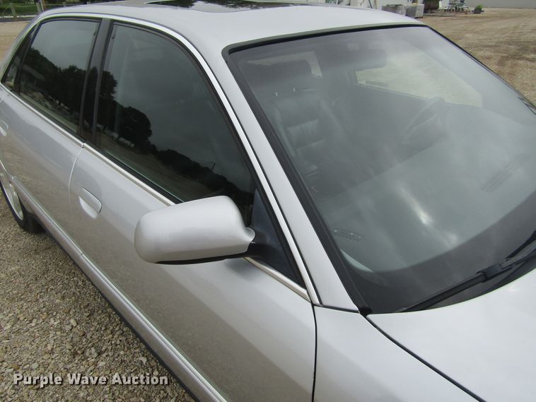 image for item FD9276 2003 Audi A8