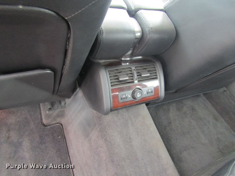 image for item FD9276 2003 Audi A8