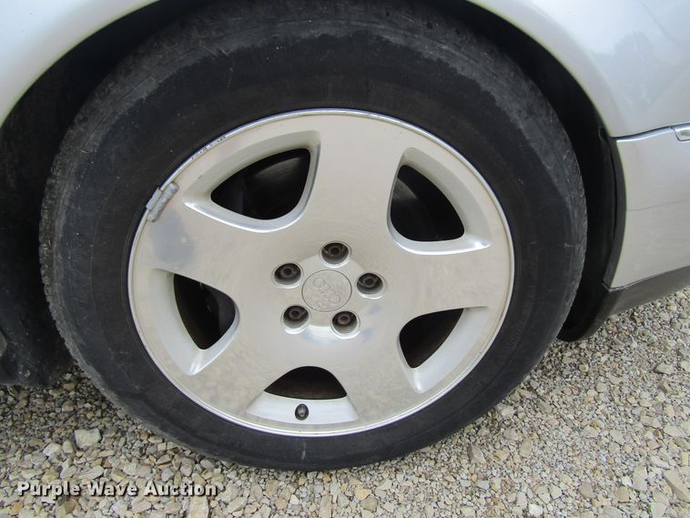 image for item FD9276 2003 Audi A8