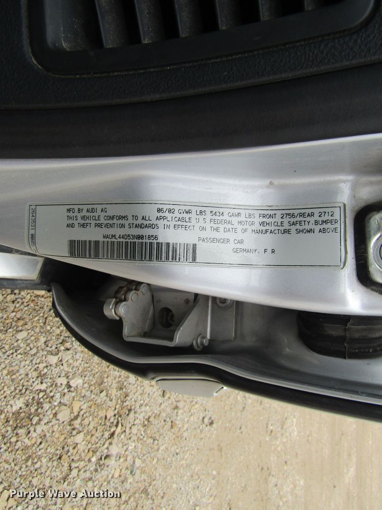 image for item FD9276 2003 Audi A8