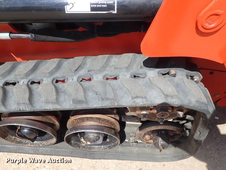 image for item FE9972 2014 Ditch Witch SK755 compact utility loader