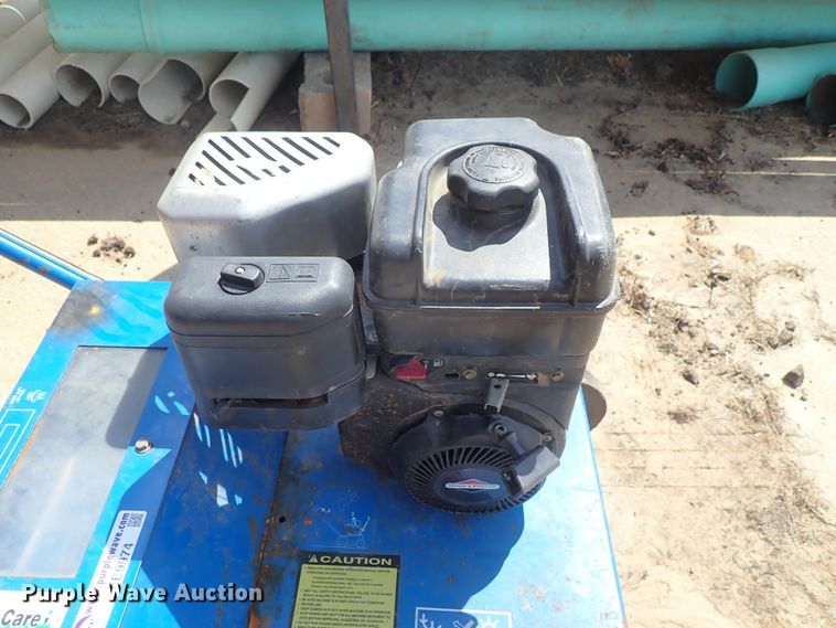 image for item FE9974 Blue Bird P18 seeder