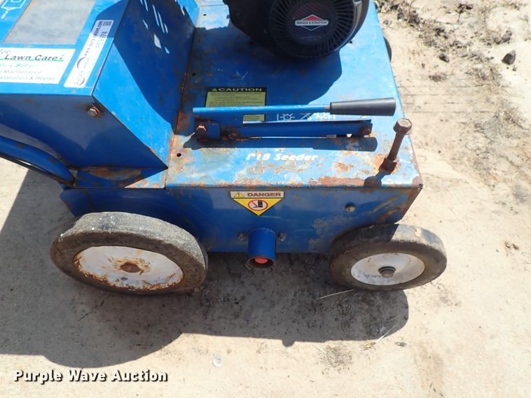 image for item FE9974 Blue Bird P18 seeder