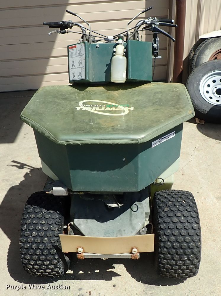 image for item FE9975 Perma Green spreader/sprayer