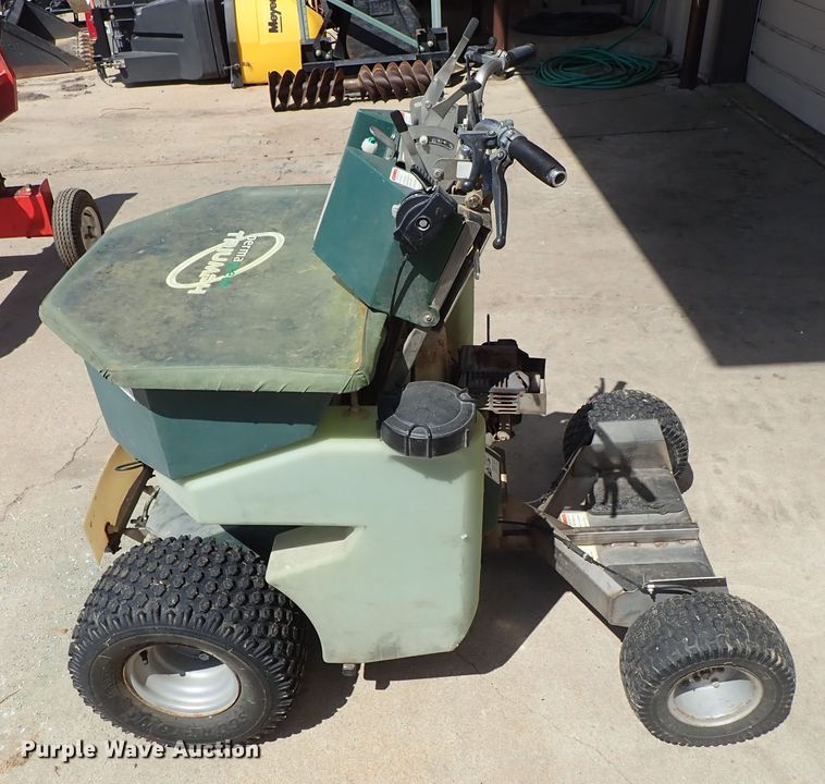 image for item FE9975 Perma Green spreader/sprayer