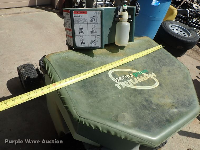 image for item FE9975 Perma Green spreader/sprayer