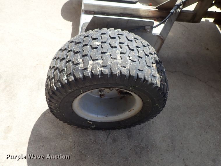 image for item FE9975 Perma Green spreader/sprayer