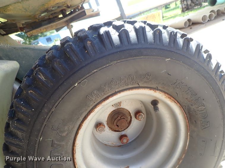 image for item FE9975 Perma Green spreader/sprayer