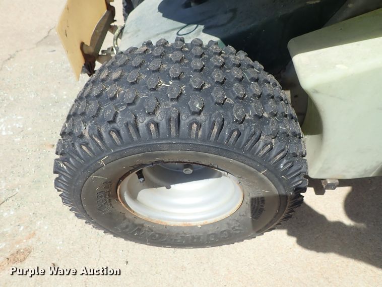 image for item FE9975 Perma Green spreader/sprayer