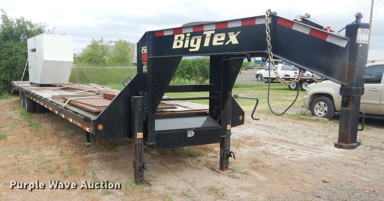 image for item FI9939 2018 Big Tex 25GN equipment trailer