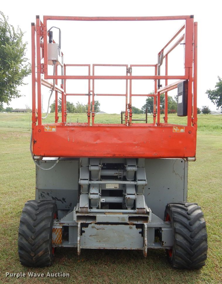 image for item FI9960 Skyjack SJ6826RT scissor lift