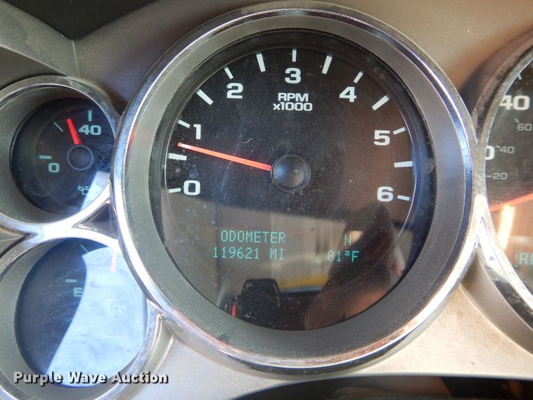 image for item FI9963 2011 Chevrolet Silverado 1500 Crew Cab pickup truck