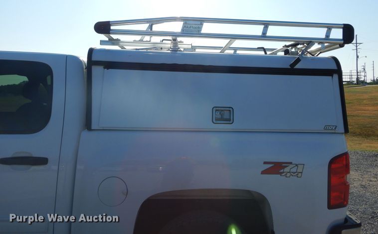 image for item FI9963 2011 Chevrolet Silverado 1500 Crew Cab pickup truck