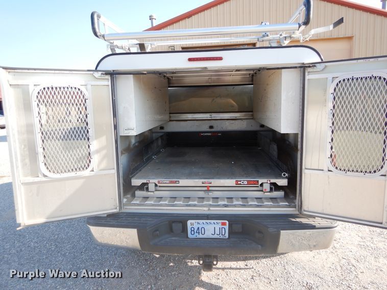 image for item FI9963 2011 Chevrolet Silverado 1500 Crew Cab pickup truck