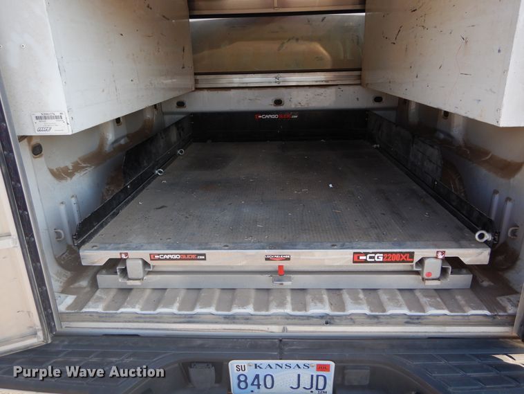 image for item FI9963 2011 Chevrolet Silverado 1500 Crew Cab pickup truck