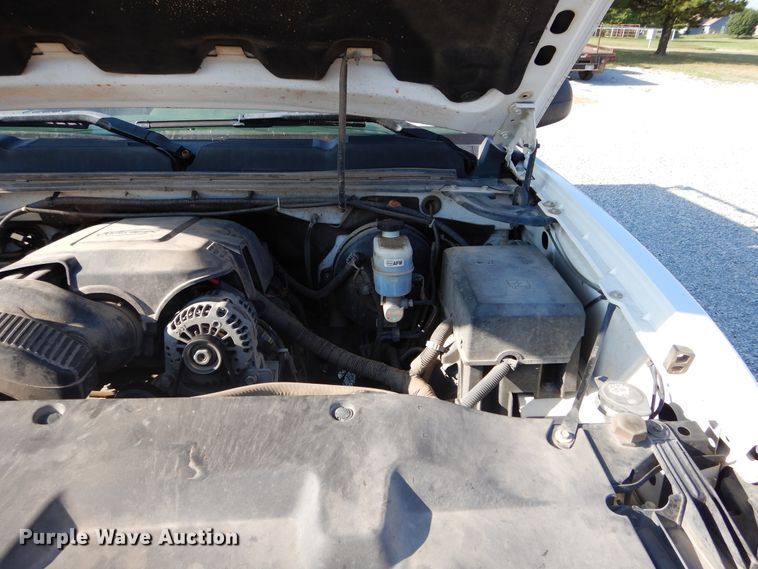 image for item FI9964 2010 Chevrolet Silverado 1500 Ext. Cab pickup truck